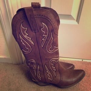 ❌SOLD -Cowgirl Boots